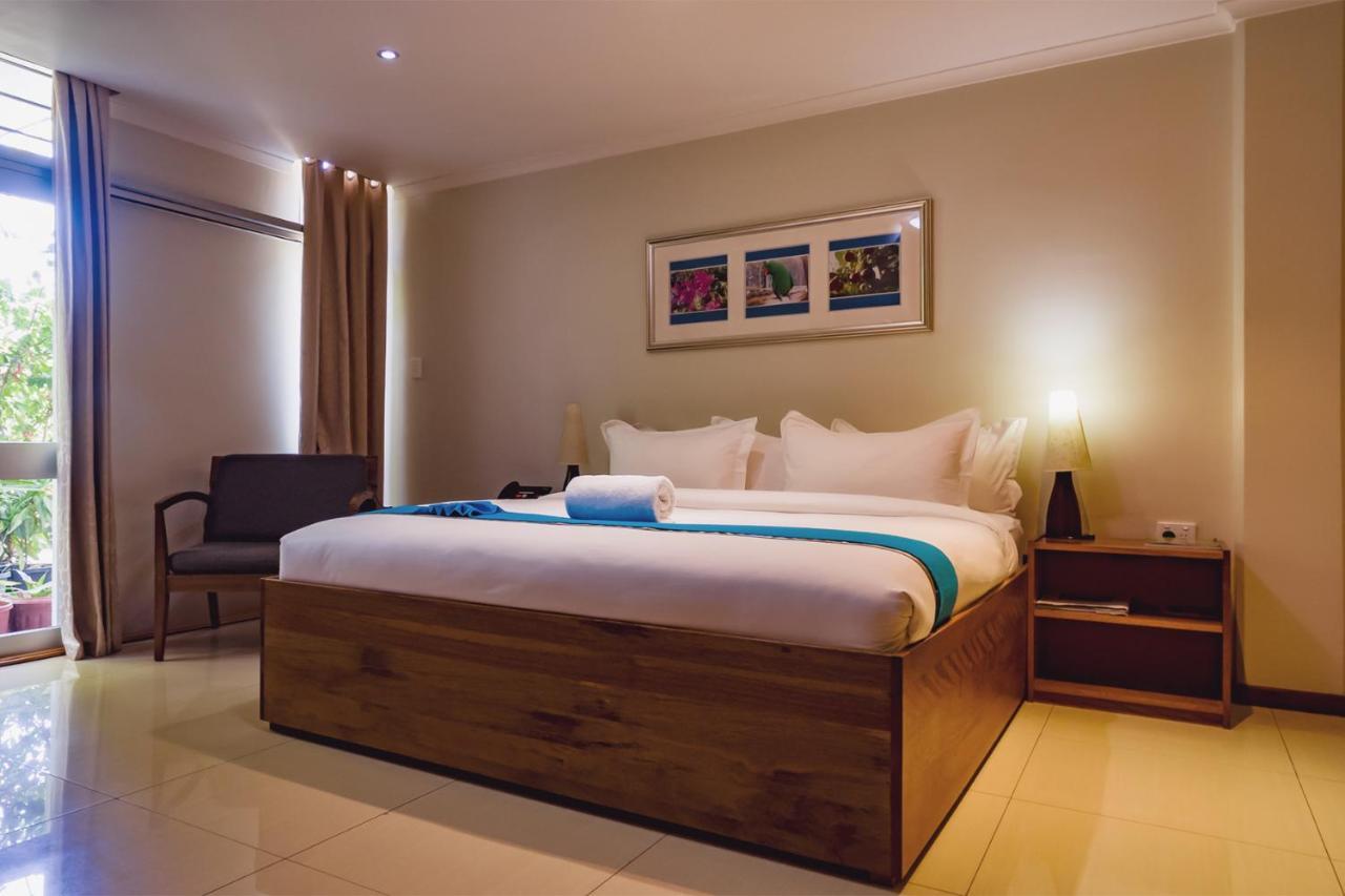The Sanctuary Hotel Resort Spa Port Moresby Exterior photo